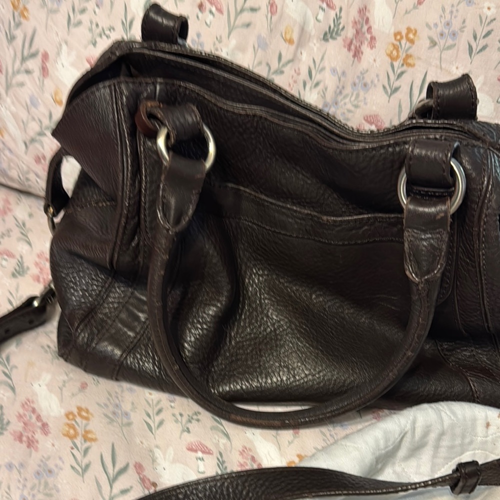 Cole Haan Brown Leather Shoulder Bag with Classic Design